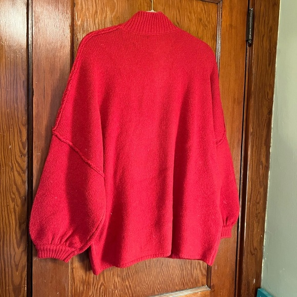 NWT PrettyGarden Red Button-Up Women’s Small Oversized Sweater - Picture 5 of 7